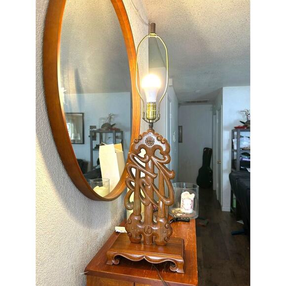 Beautiful 20th Century Chinoiserie Chinese Carved Wood Calligraphy Table Lamp - Picture 2 of 16